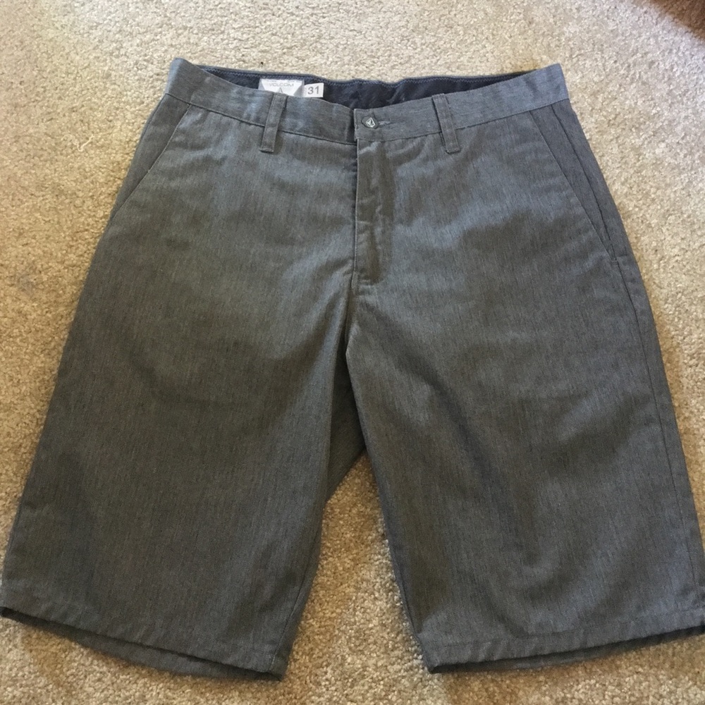 volcom chino shorts